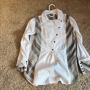 Stylish White and Gray Shirt